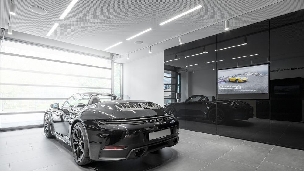 Leuchtenlieferant für Porsche Destination, LTS Licht & Leuchten GmbH