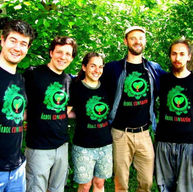 Árbol co(n)razón – Community Fire Brigade for Wildlife Conservation (Ecuador): This initiative supports the creation of a community-led fire brigade to protect Ecuador’s vital forests and wildlife from destructive fires.