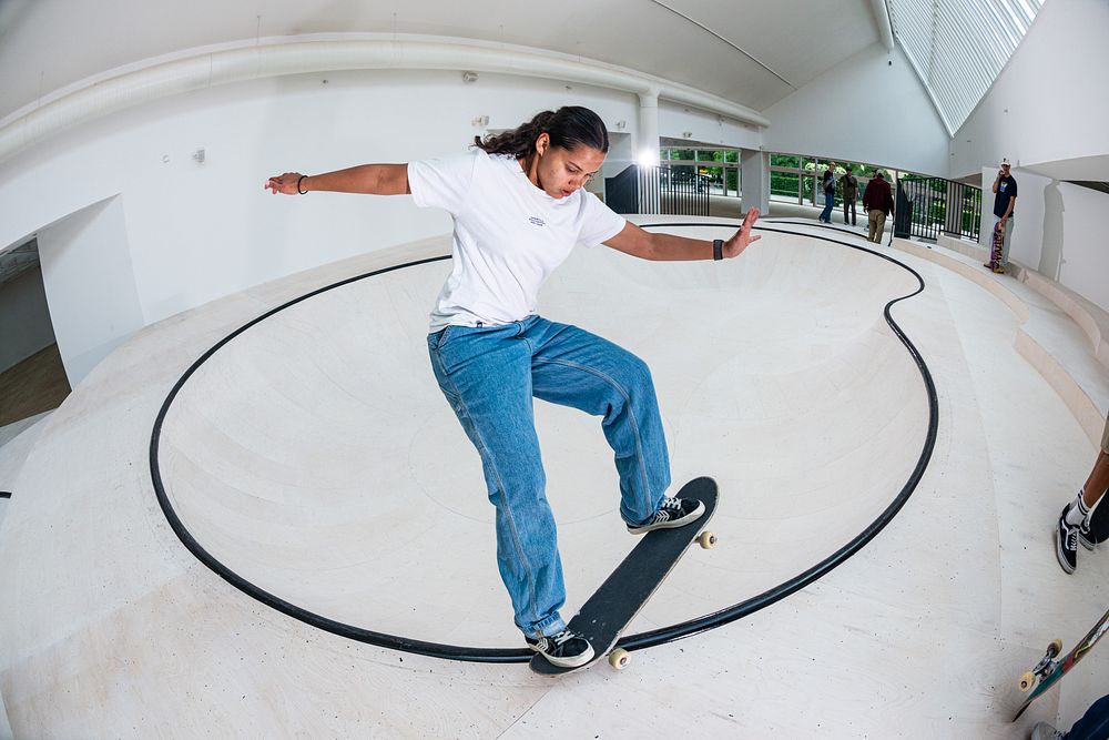 Malmö Konsthalls skateskulptur av konstnären KOO JEONG A. Foto: Alexander Olivera