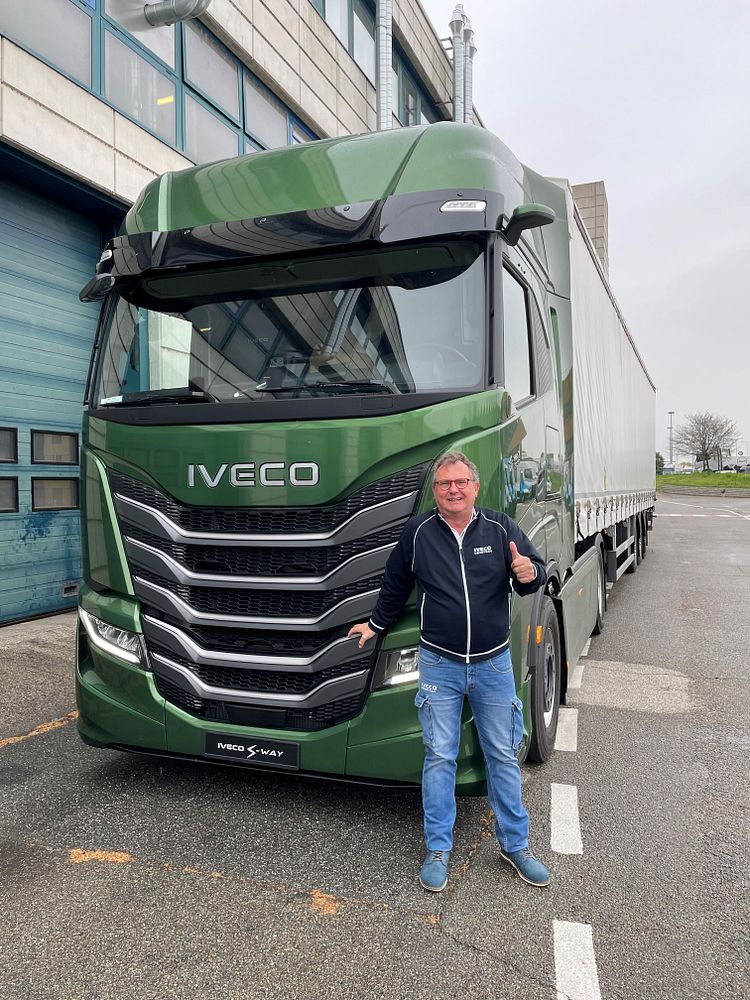 Jørgen Andreassen og den nye IVECO S-Way