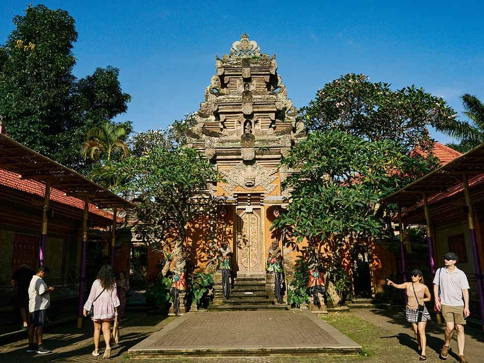 Ubud Palace - frontview