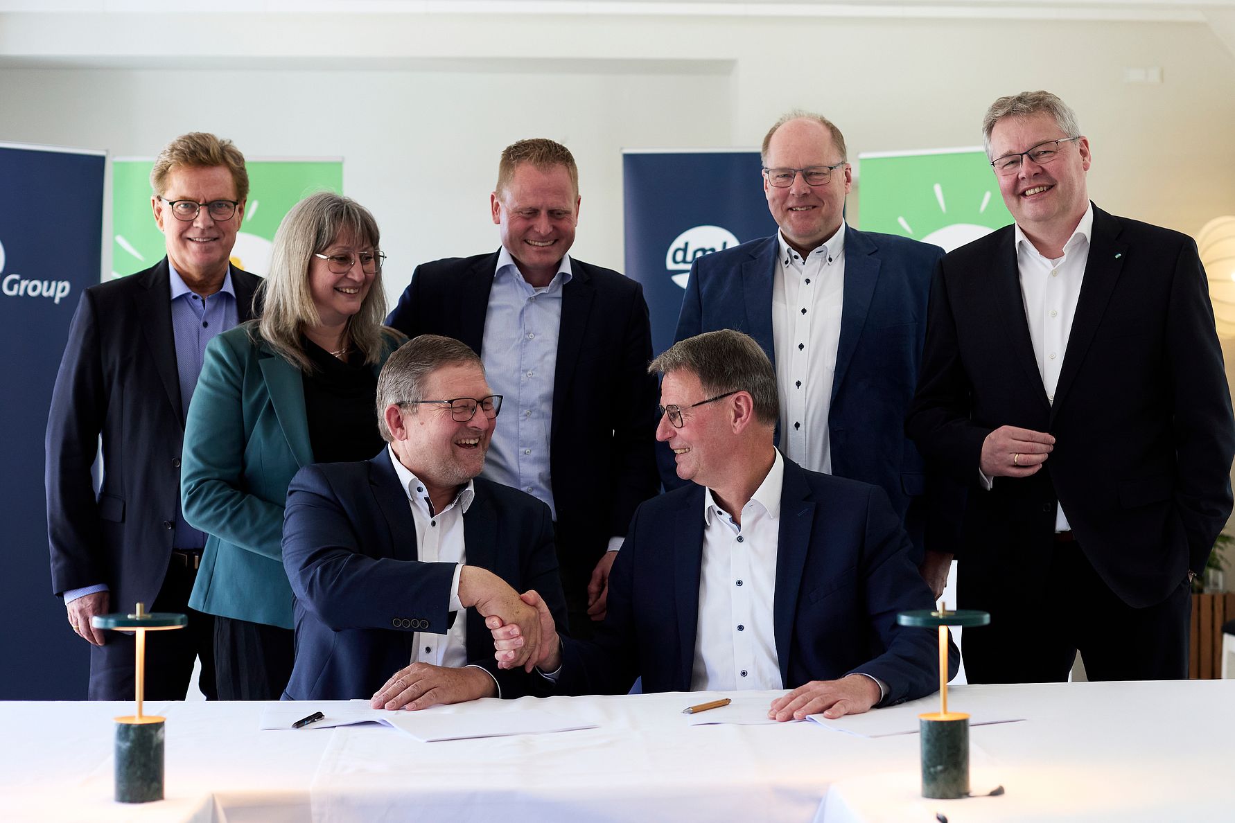 Gemeinsam die Zukunft der Milchwirtschaft gestalten: Arla Foods und DMK Group kündigen Fusionsabsicht an