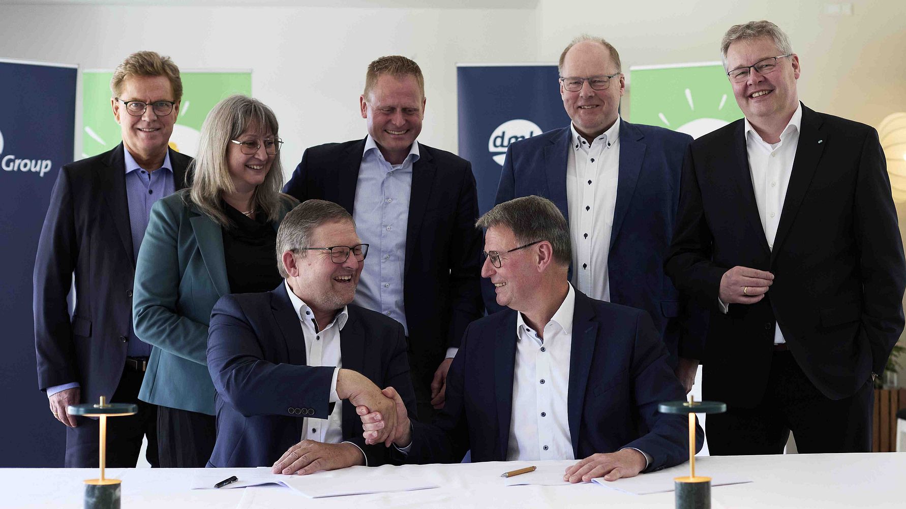 Luomassa meijerialan tulevaisuutta: Arla Foods ja DMK Group aikovat yhdistyä